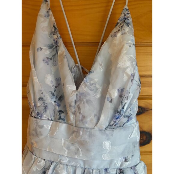Lulus XXL Tiered Floral Maxi Dress White & Blue NWT - Picture 3 of 14